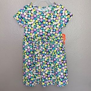 Wonder nation 5T girl dress, short sleeves, flower print